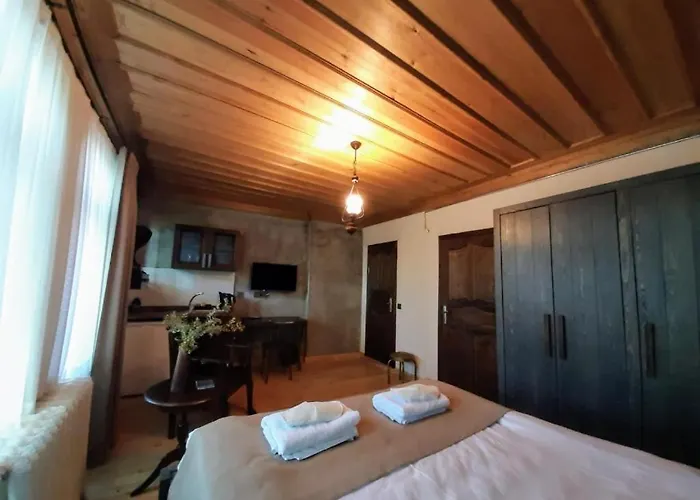 Aparthotel Maria Balat