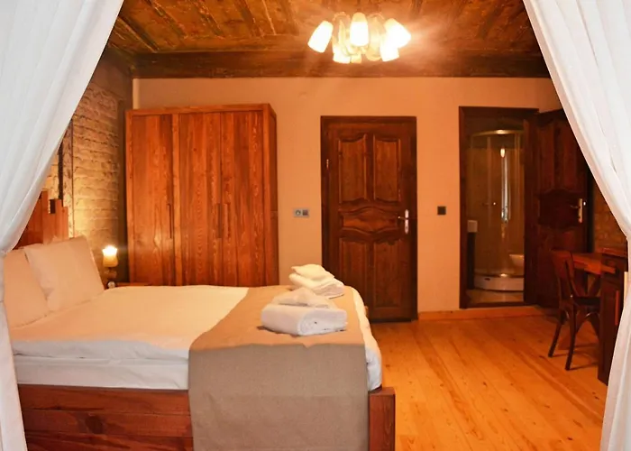 Aparthotel Maria Balat *